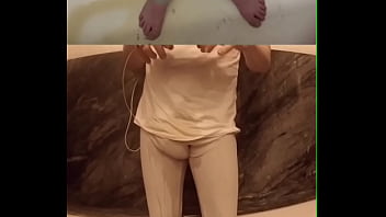 I couldn&#039_t hold it - wetting myself in gym outfit - front view and POV