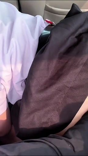 Real homemade - Having sex in a car and cum in side her   Clip 1