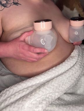 Hotty cow with natural big boobs gets exposed