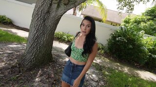 Lucky stud gets to fuck a horny babe in the back of his car