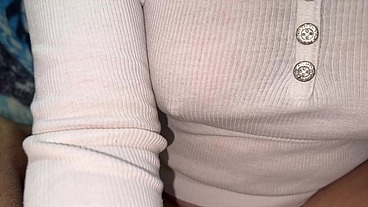 Expert masseuse specializing in happy endings pleases client with a curved dick