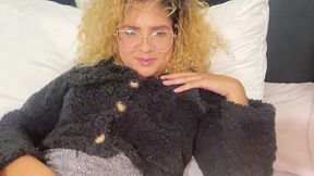 alem de se acabar no consolo ela entrou na chapa - esguichando no consolo e na piroca