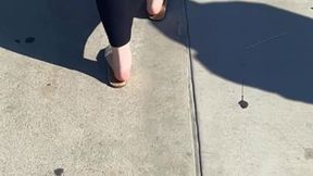 College girl shows off her fat ass and toes in a torta