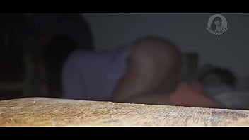 PEDALADA NOTURNA ACABA EM FLAGRANTE DESEXO COM ESPOSA GOSTOSA