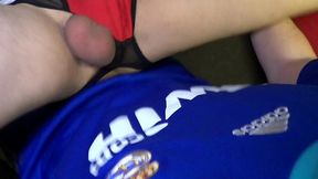 soumission aux pieds et bareback en cruisingdeux mecs baisent no capote dans un...
