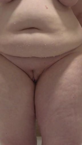 Must-see moment from "How a curvy milf takes care of her cunt. Shaving, pee, washing with a shower. Amateur fetish."
