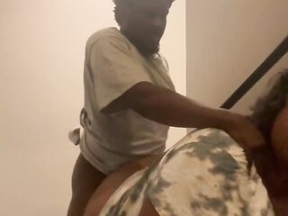 Hawt BBE getting nutted on in the stairwell