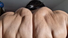 FIRST VIDEO RECORDED IN 2022 UNPUBLISHED HUGE PECS! PUMPED CHEST TOPLESS XTREME PUMPED HUGE BACK MOUNTAIN FEMALE TRAPS MUSCLE BIG MUSCULAR MOST SHE HULK MUSCLE LEGS BIG BOSS POWERHOUSE WIFE FLEX POSE IN FIRE