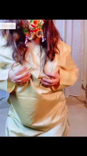 Pakistani Beauty Girl Mujra Dancing Nude On Live Video Call