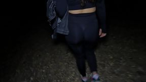 Desconocida culona ofrece sexo por dinero &mdash;  una putita seductora de la calle