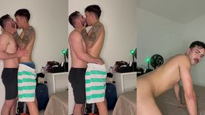 fudendo o novinho que conheci na boate