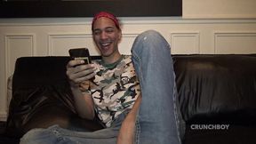 3489 voici maxime un transboy ( mec avec une chatte ) qui se fait baiser ...