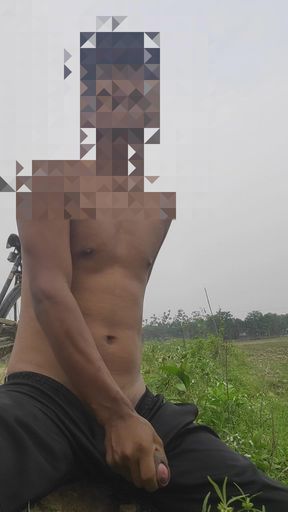 Indian Anal Masturbation at Outdoor Roadside