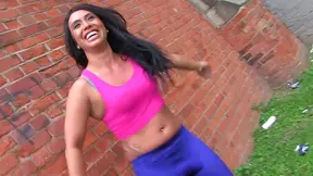 Outdoor Solo Pleasure: Hanna Shaw Fingers Her Juicy Pussy Blissfully