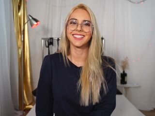 Cristian Ciprianni me entrevista en mi inicio en el porno colombiano - Sussy Love