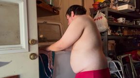 Sissy doing her laundry part2