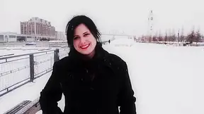 Lizbeth, 25 years old, archives and flakes up!