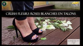 Crush fleurs roses blanches en talons