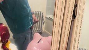SMALL COCK HAND JOB MASKED MASTURBATION