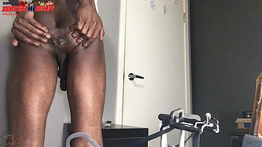*MEMBERS ONLY* Stretching Out The Lips Of My Asshole - Angle 3of4