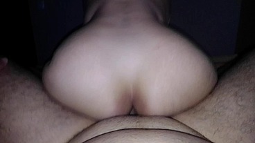 Anal con mientras cabalga amiga salvadoreña