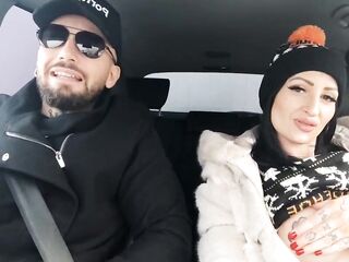 Ladymuffin And Tommy A Canaglia in giro per i regali di Natale 2021