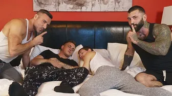 Markus Kage and Manuel Skye enjoy bareback group anal swap with younger men