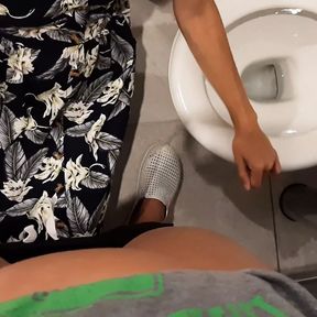 Risky Sex In Public Toilet - Lesbian-illusion