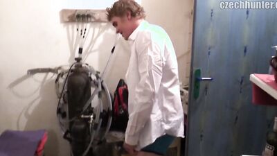 Czech Hunter seduces young waiter for wild bareback sex in POV
