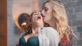 Charlie Forde crazy lesbian sex scene