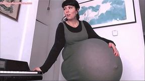 * 854x480p * Extreme Insatiable Hunger & Weight Gain From 5 Vore Meals *PART 1* - Mp4