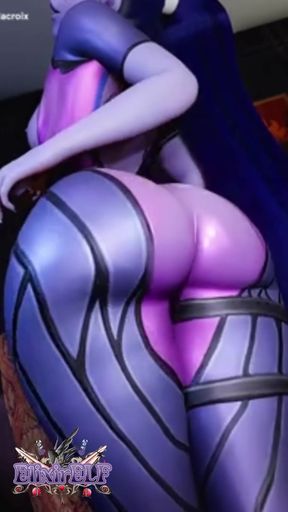 Big-butt beauty in fantasy