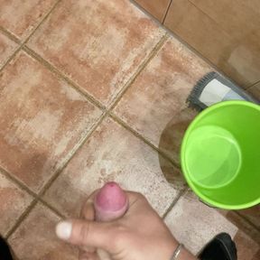 Quick masturbation before Work