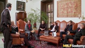 2 Sexy Mature Women Enjoy DP