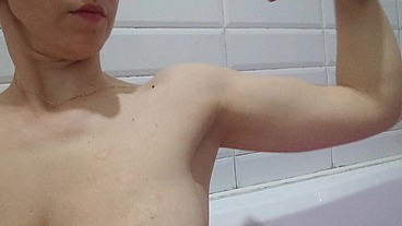 Selfie of my Milky tits and big muscles flexing. Short videos compilation