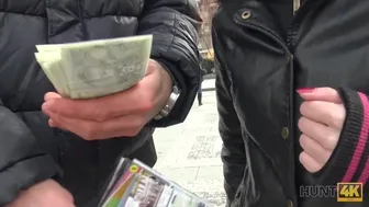 Boy lets his cute girlfriend fuck a stranger for cash