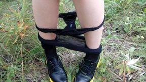 Girlfriend strips in the park for a dare