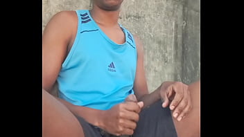 Punhetinha em p&uacute_blico pra voc&ecirc_s