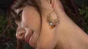 A Teasing Therapist Who Never Forgets to Linger Where Desire Stirs.