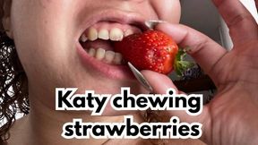 Chewing Fetish – Juicy Strawberries in My Mouth
