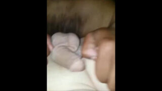 Czarno-biali gejowscy przystojniacy w intensywnej, hardcore'owej akcji analnej bez zabezpieczenia