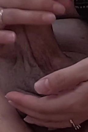 Amateur Girl Sucking Dick Until I Cum in Her Mouth