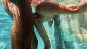 Never cum in a swimming pool