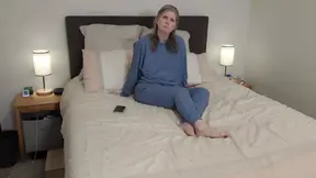 Step mom's hot body makes my boner go rock hard