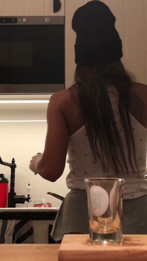 Camera , no panties amateur brunette in kitchen   Clip 3