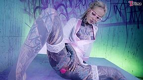 Lily Lu In Sultry Anuskatzz And At Ass Plug