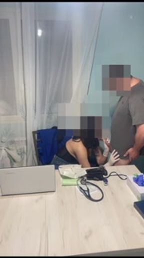 Seconda parte. Video full su onlyfans. Dottoressa sega e si fa sborrare