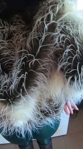 Fur Coat and Leather Cameltoe with Deepthroat, Doggy and Double Cum on Clothes   Clip 2