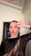 Lindseypelas Shows Her Massive Tits And Teasing Fans