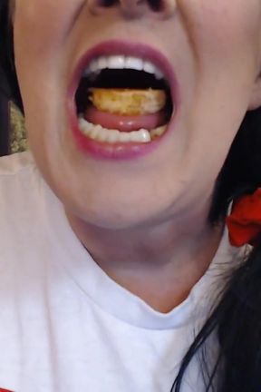 Fast food worker shrinking eating you